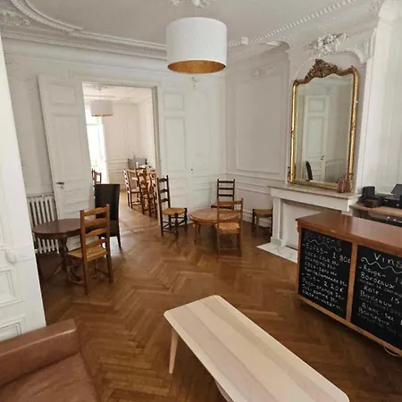 Le Jardin Cafe