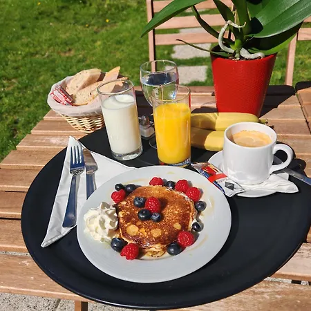 Le Jardin Cafe בורדו