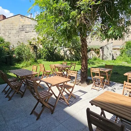 Le Jardin Cafe Quarto em Acomodações Particulares Bordéus