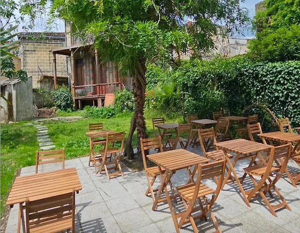 Le Jardin Cafe Bordeaux